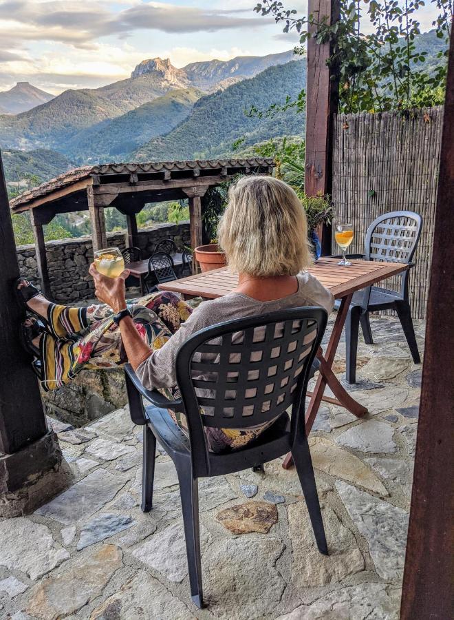 Olmares Terrace Apartment - Picos De Europa Lomeña Buitenkant foto